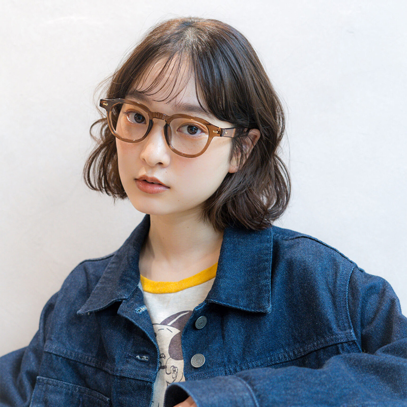 大きめカールのふわっとパーマ